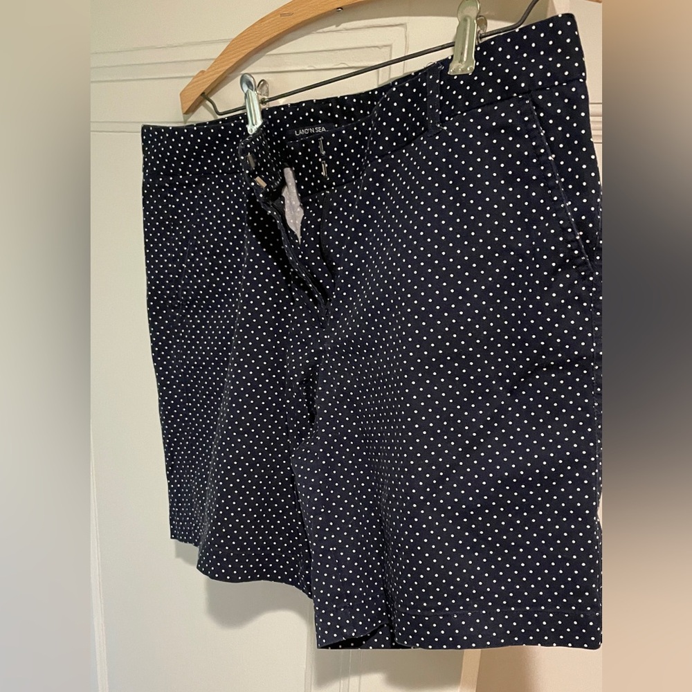 High Waist Navy Blue Poka Dot Women's Shorts Size: 12 - Picture 5 of 7